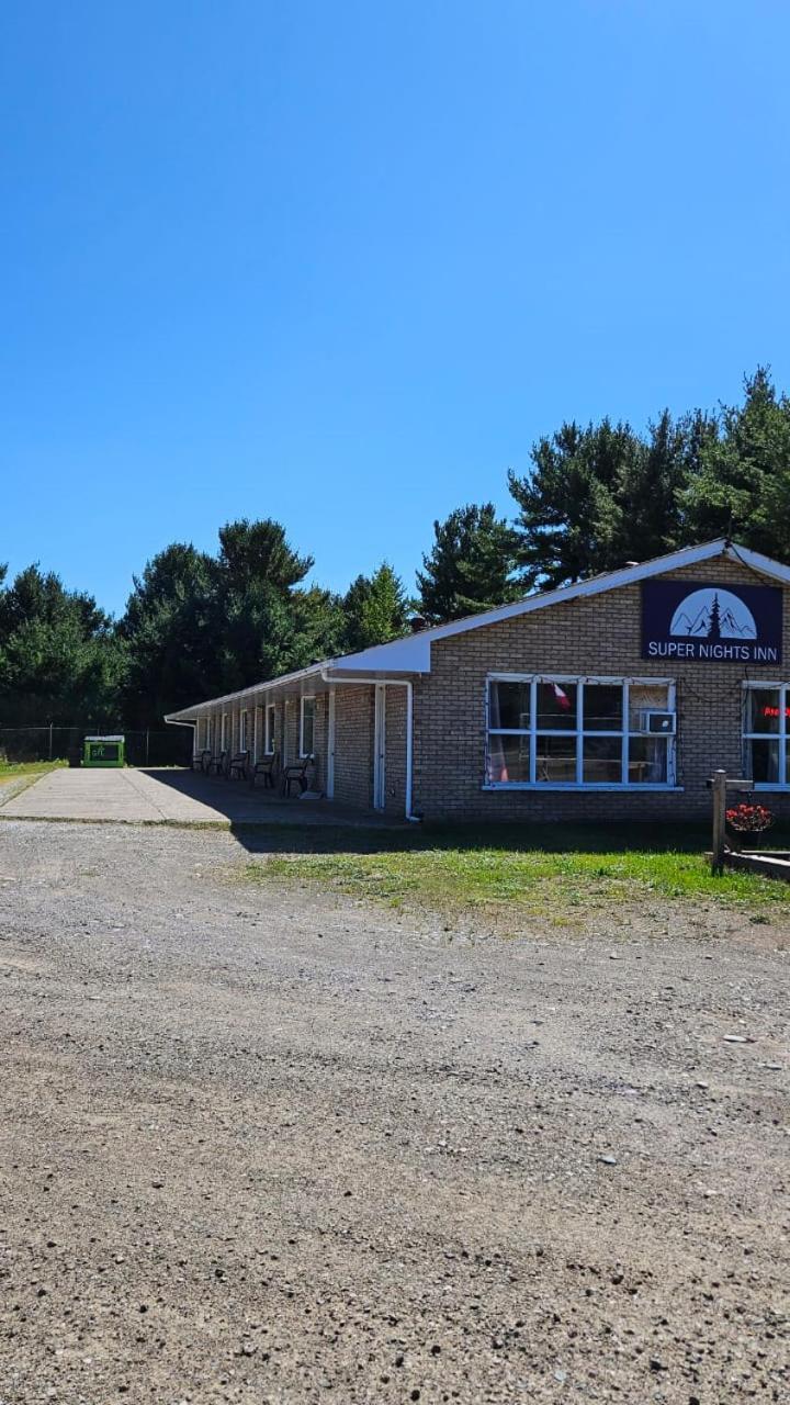 Super Nights Inn Sault Ste. Marie Luaran gambar